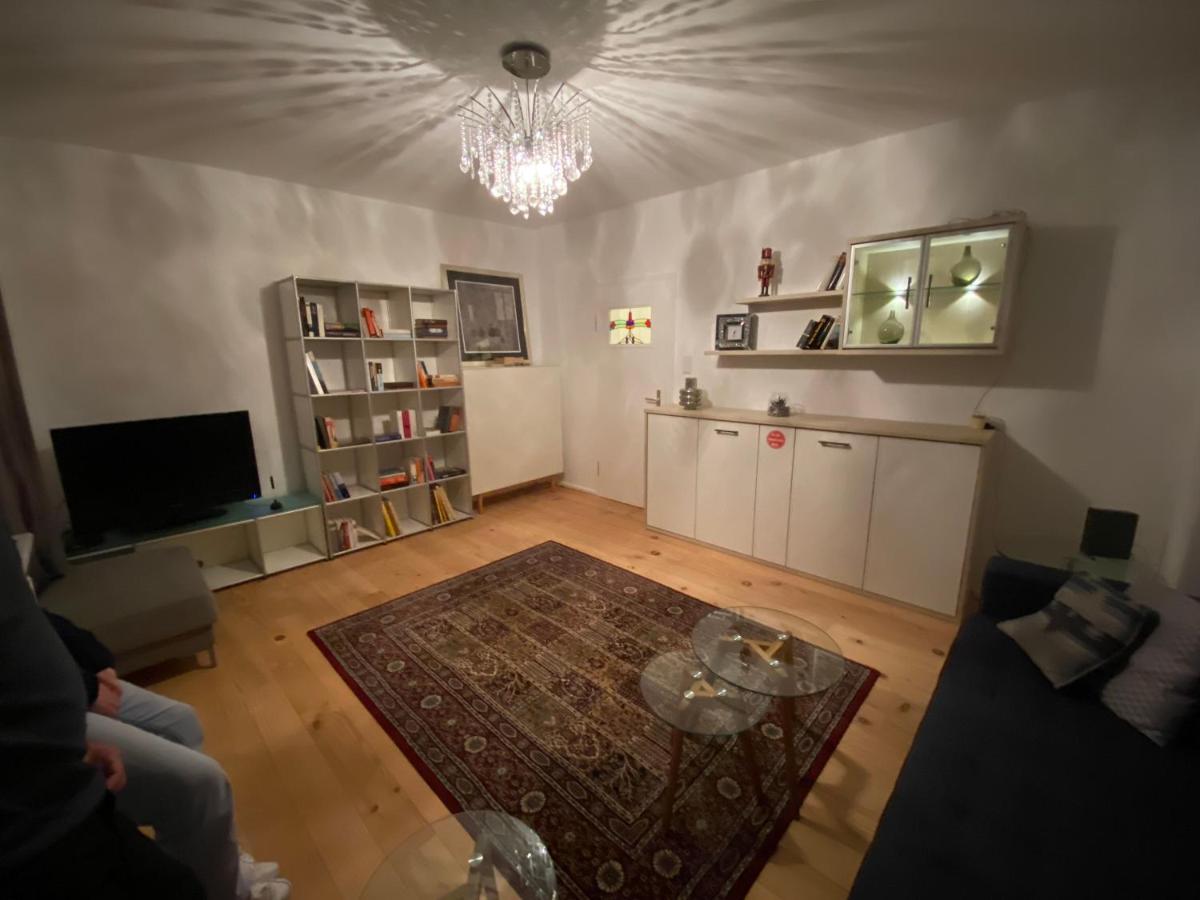 Privatapartment Netflix&sky Tv ,nähe Musikhochschule